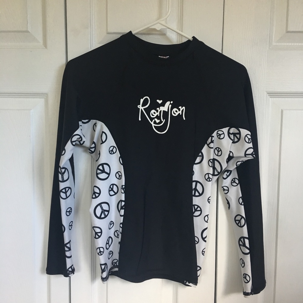 RON JON rash guard Women’s Black and White SMALL